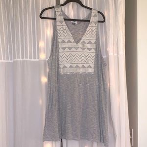 Old Navy Grey and White Tank Top 4x